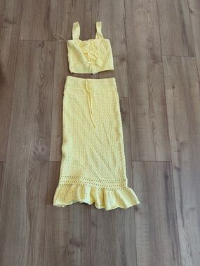 Yellow Knit Ruffle Hem Skirt - Women